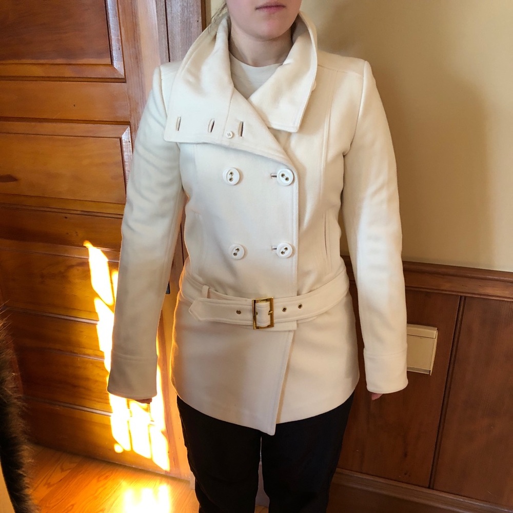 guess coat with detachable fur collar